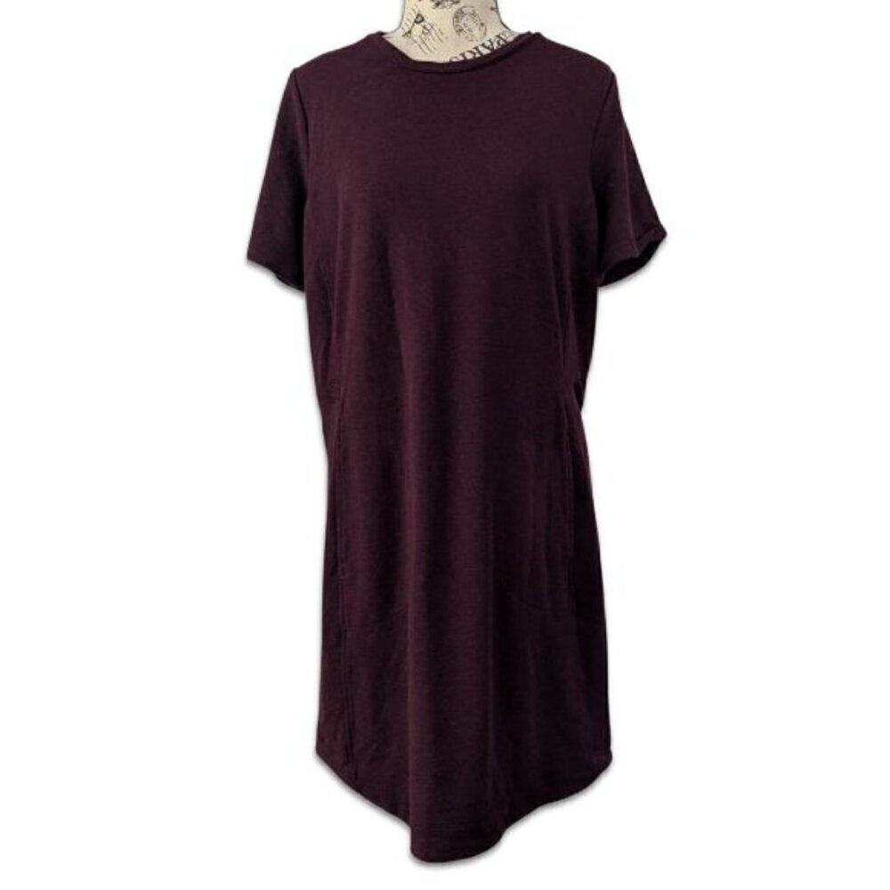 HYBA Stretchy Bodycon Dress sz L Short Sleeved Round Neck Deep Burgundy